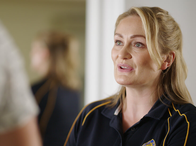 Hip and knee commercial